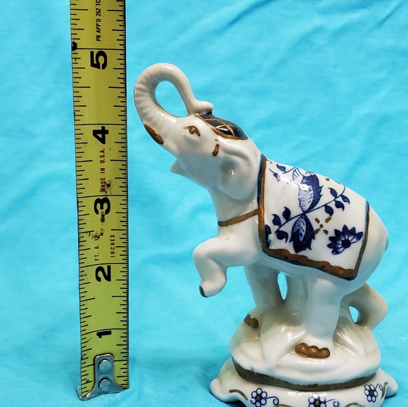 Vintage Elephants 2 pcs - Picture 5 of 6